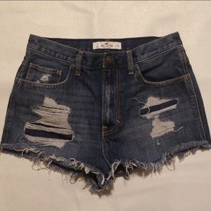 Hollister distressed shorts